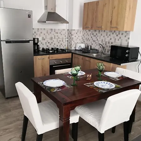 Apartment Giulia By Sea View Luxury
