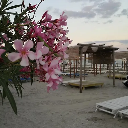 Giulia By Sea View Luxury Apartment