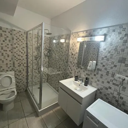 Giulia By Sea View Luxury Apartment Navodari